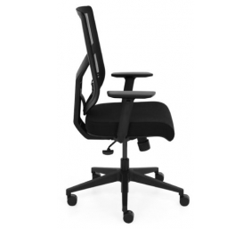 Ergonominė, tvirta biuro kėdė "Saltvik" su tvirto tinkliuko atlošu bei reguliuojamo aukščio porankiais, juoda