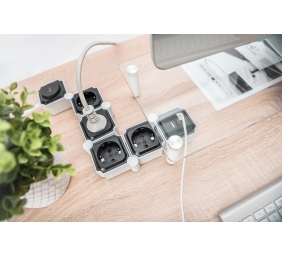 DIGITUS Flexible power strip, 3680 W 250VAC 50 Hz 4x safety outlet, 16 A, 2x USB A connection, 2.4 A