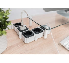 DIGITUS Flexible power strip, 3680 W 250VAC 50 Hz 4x safety outlet, 16 A, 2x USB A connection, 2.4 A