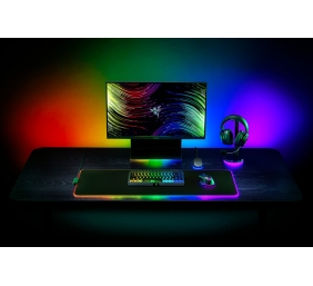 Razer | Strider Chroma Mouse Pad | Mouse Pad | 900 x 370 x 4 mm | Black