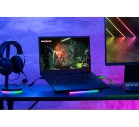 Razer | Blade 15 | Black | 15.6 " | QHD | 2560 x 1440 | Intel Core i7 | i7-13800H | 16 GB | DDR5-5200 | SSD 1000 GB | NVIDIA GeForce RTX 4060 | GDDR6 | 8 GB | Windows 11 Home | 802.11az | Keyboard language English | Keyboard backlit | Warranty 24 month(s)