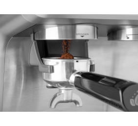 ETA Espresso Coffee Maker | ETA718190000 BARICELO | Pump pressure 15 bar | Table | 1550 W | Stainless Steel